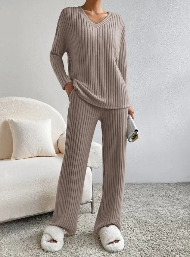 Casual 2-Piece Loungewear Set (Size Up)