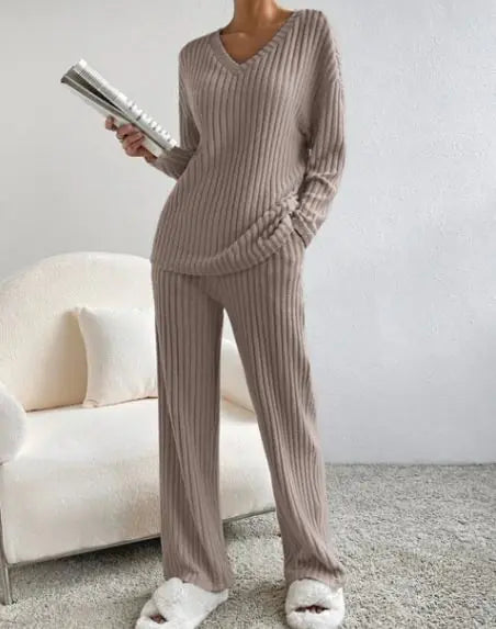 Casual 2-Piece Loungewear Set (Size Up)