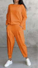 Women’s Sports Set Long Sleeve Top & Pleated-Leg Pants
